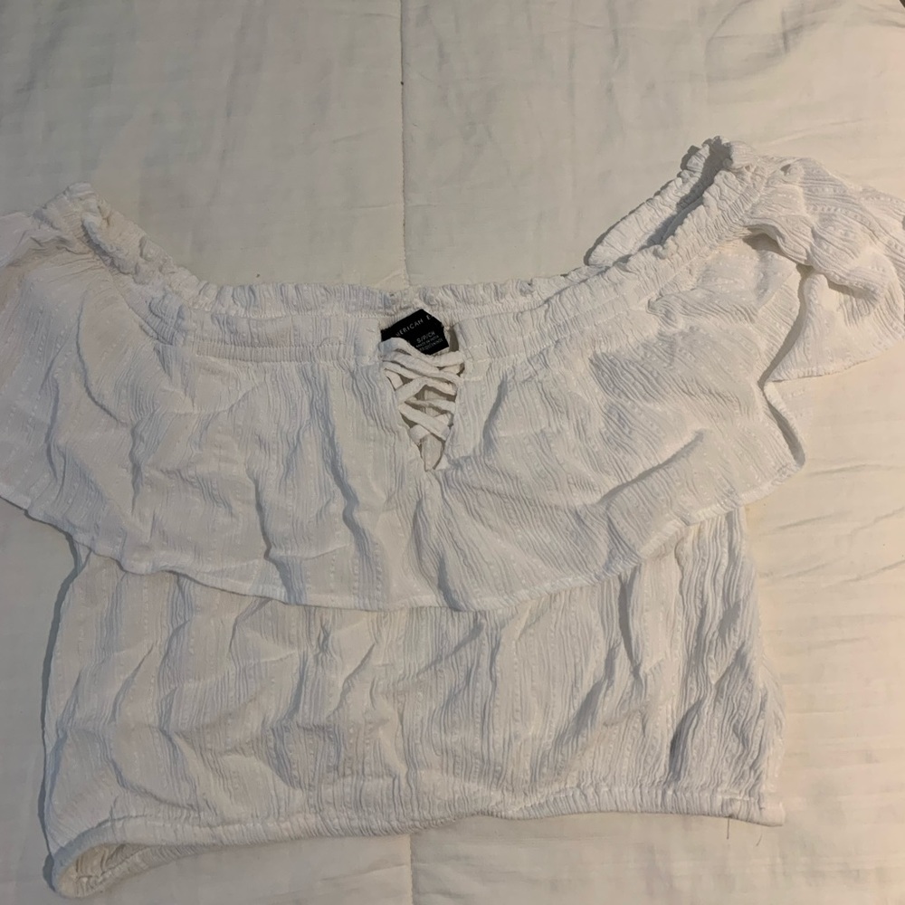 AMERICAN EAGLE CROP TOP